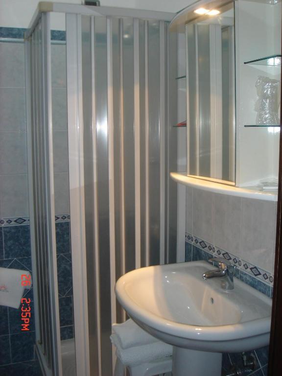 Hotel Ristorante Solari Briatico Ruang foto